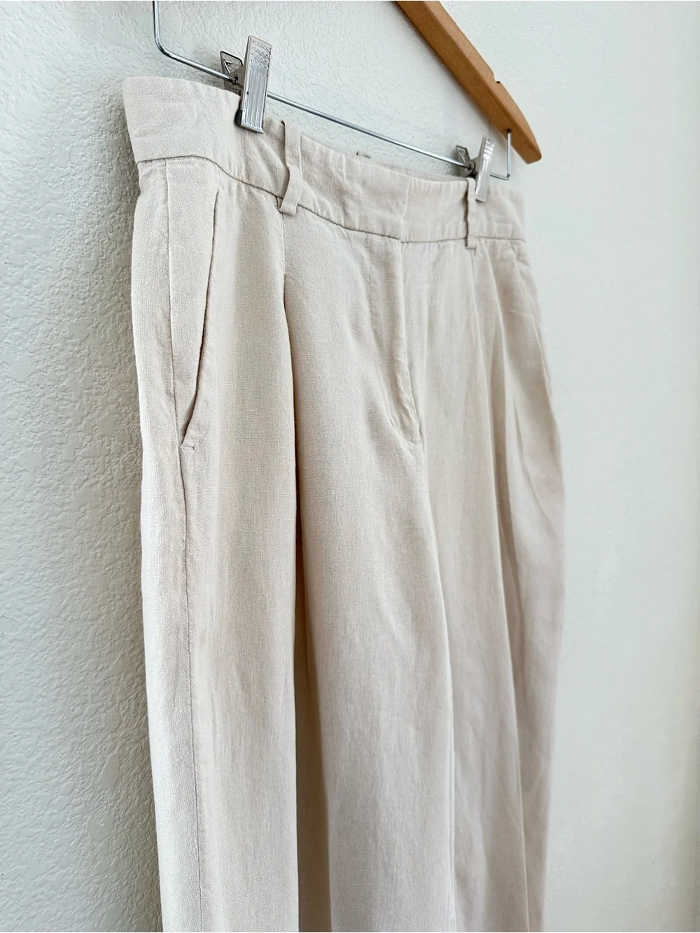 Zara High Rise Linen Blend Pleated Trousers Cream Beige Size M